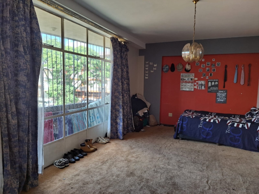 2 Bedroom Property for Sale in Yeoville Gauteng