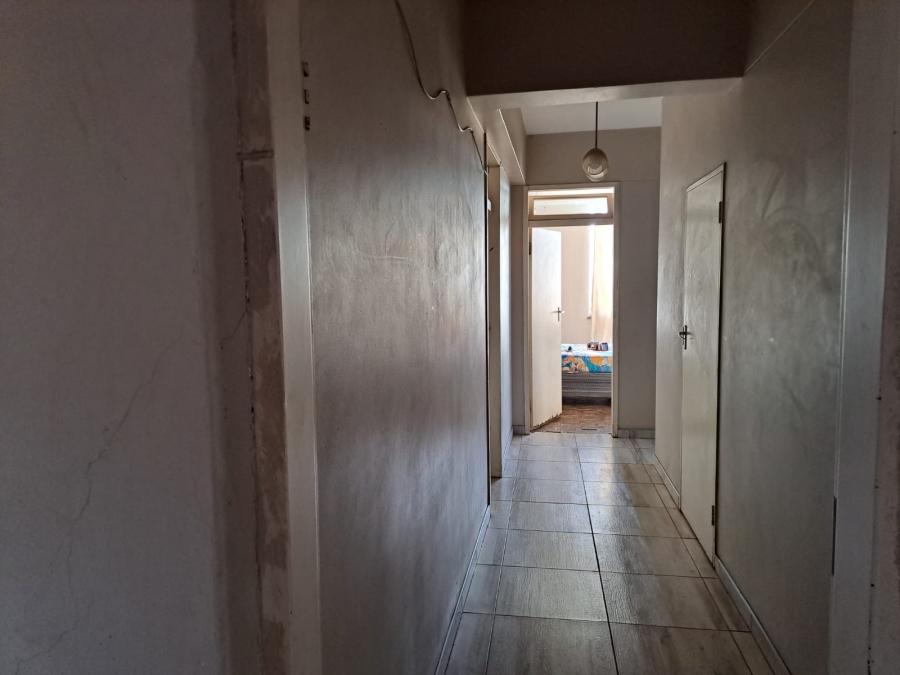 2 Bedroom Property for Sale in Yeoville Gauteng