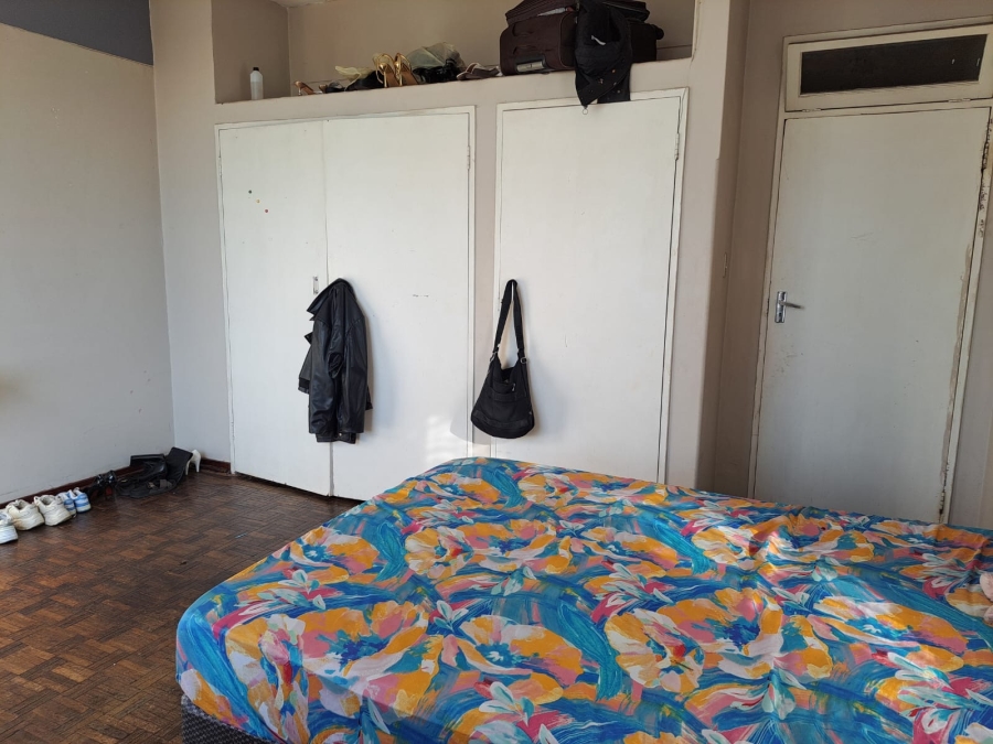 2 Bedroom Property for Sale in Yeoville Gauteng