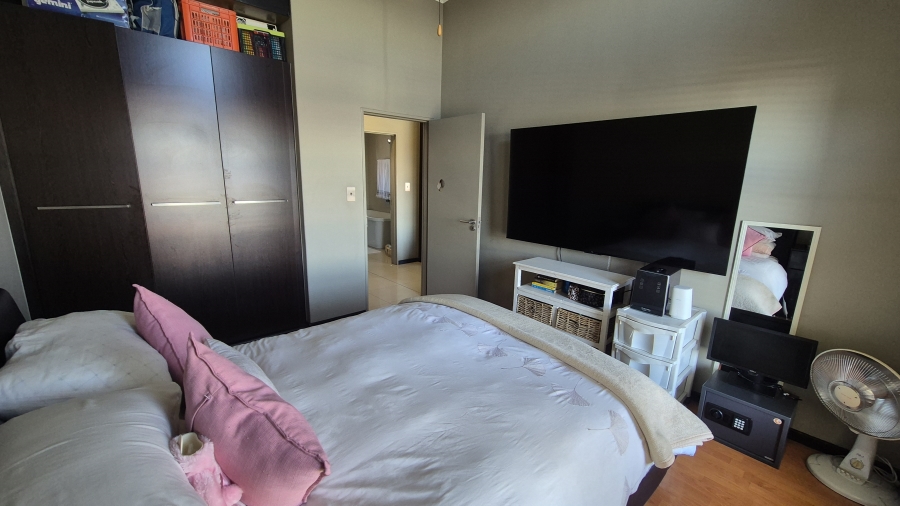 To Let 2 Bedroom Property for Rent in Solheim Gauteng