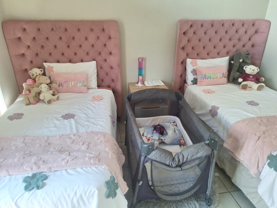 3 Bedroom Property for Sale in Six Fountains Residential Estate Gauteng