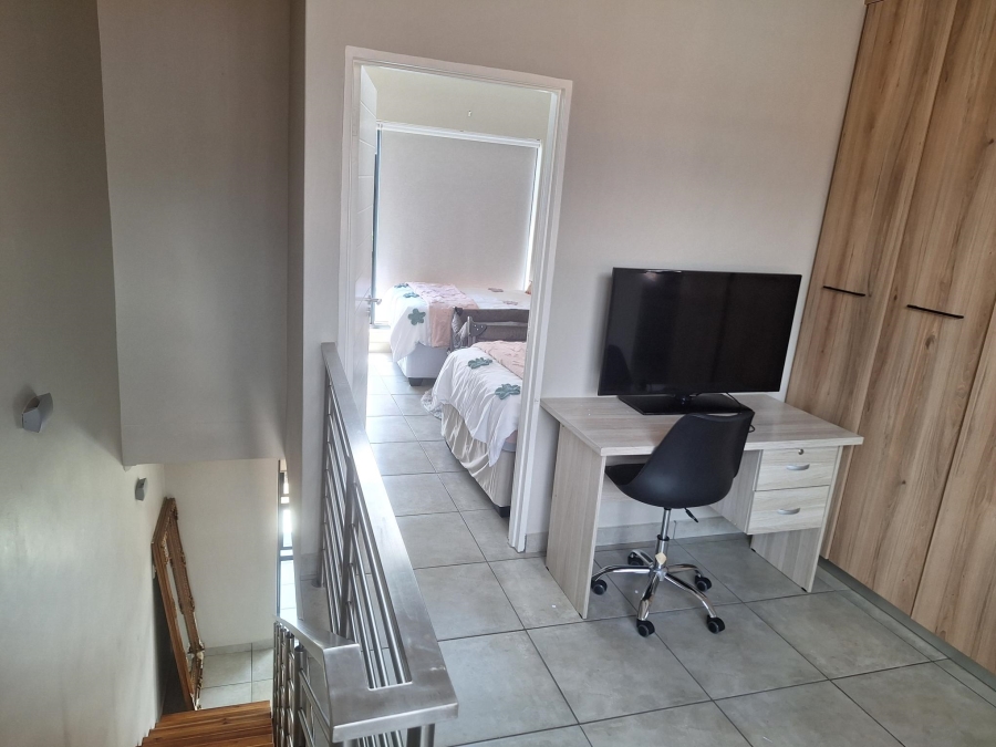 3 Bedroom Property for Sale in Six Fountains Residential Estate Gauteng