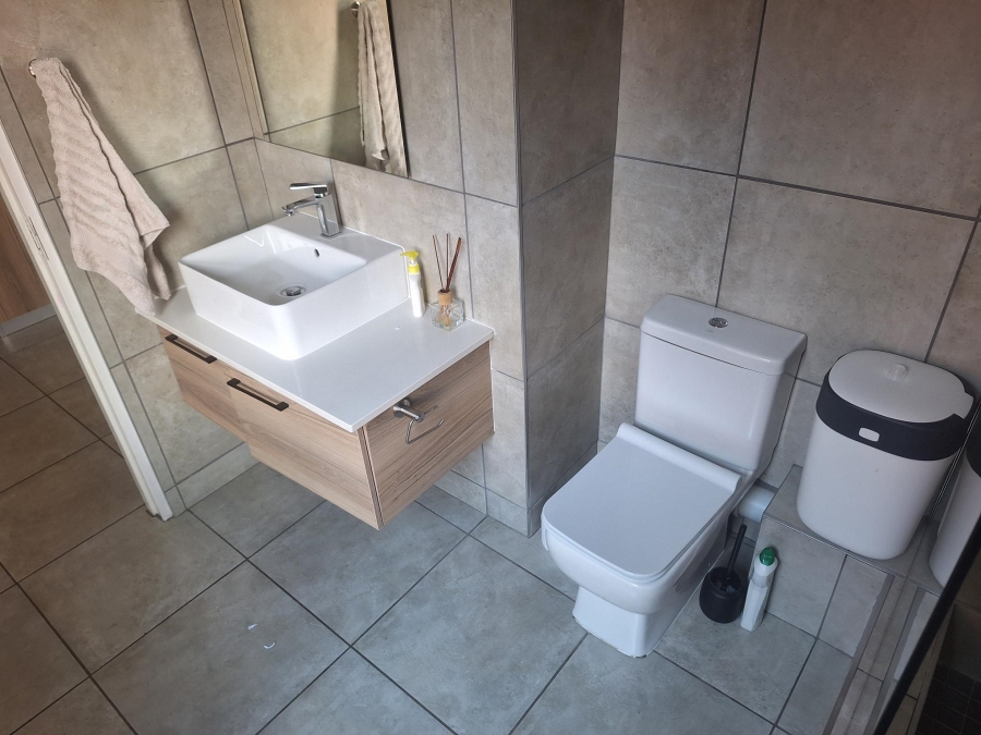 3 Bedroom Property for Sale in Six Fountains Residential Estate Gauteng