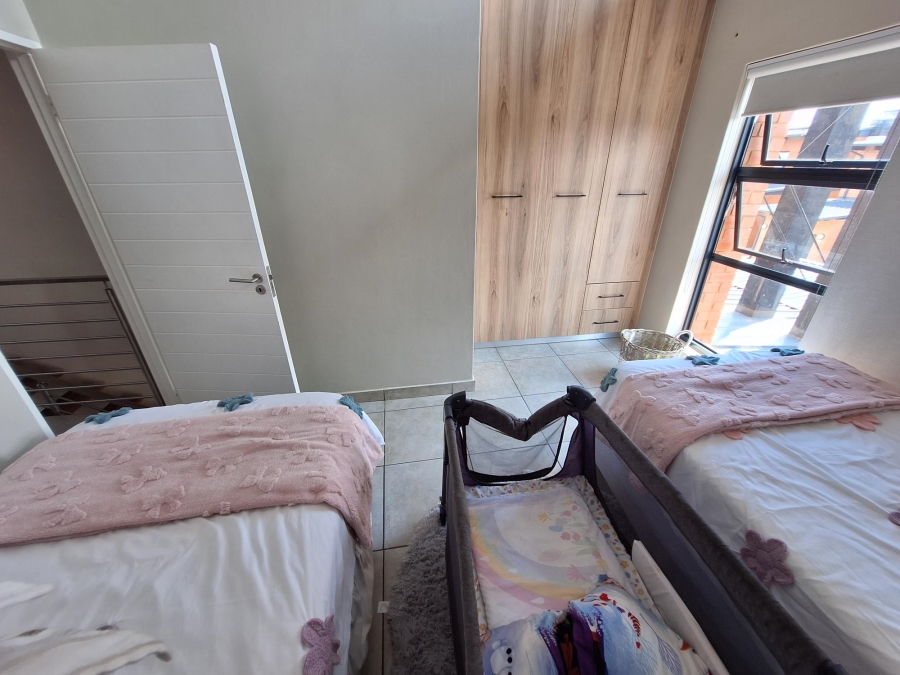 3 Bedroom Property for Sale in Six Fountains Residential Estate Gauteng