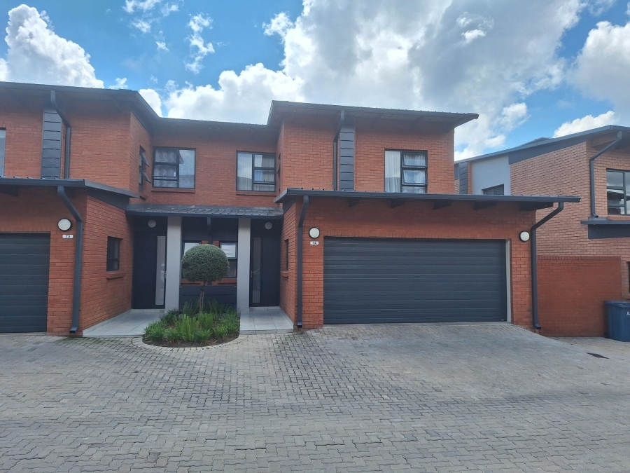 3 Bedroom Property for Sale in Six Fountains Residential Estate Gauteng