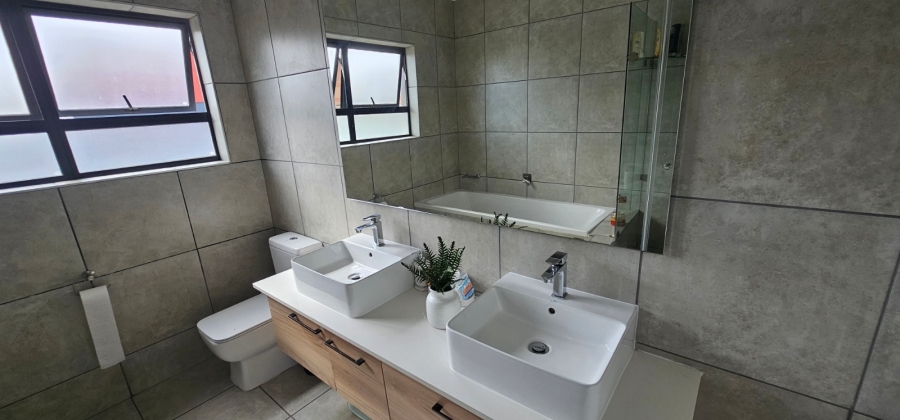To Let 3 Bedroom Property for Rent in Six Fountains Residential Estate Gauteng