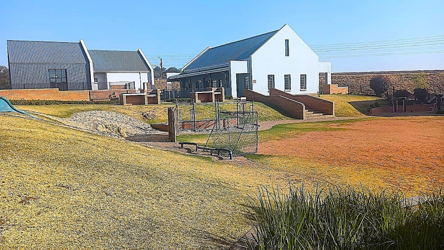 4 Bedroom Property for Sale in Esther Park Gauteng