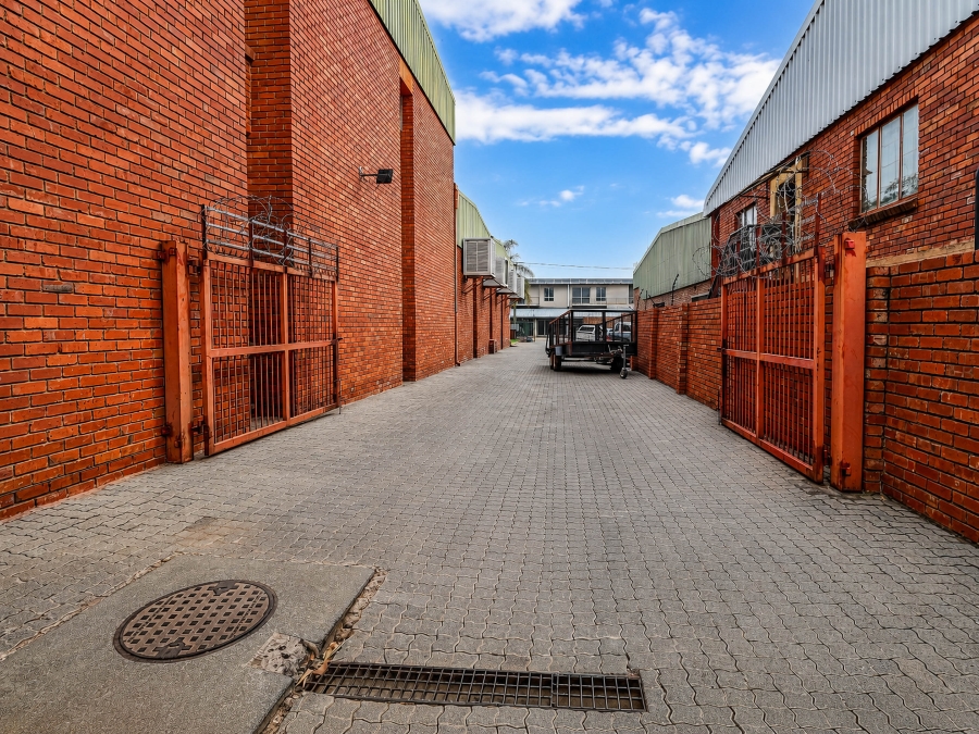 Commercial Property for Sale in Silverton Gauteng