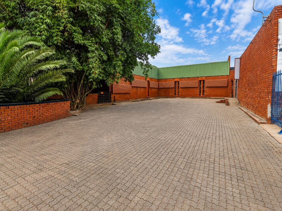 Commercial Property for Sale in Silverton Gauteng