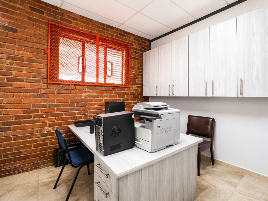Commercial Property for Sale in Silverton Gauteng