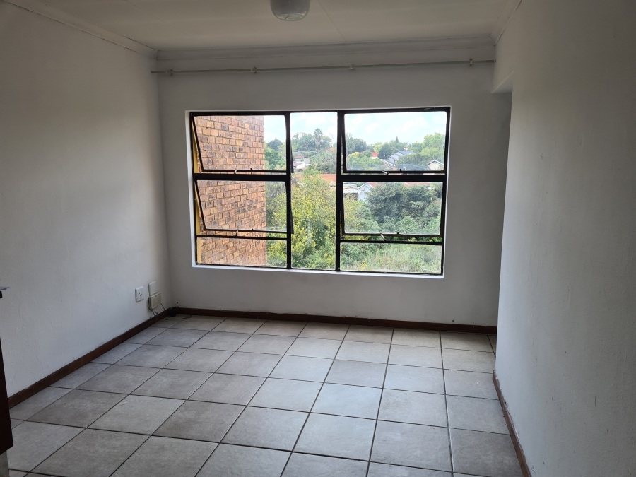 To Let 2 Bedroom Property for Rent in Discovery Gauteng