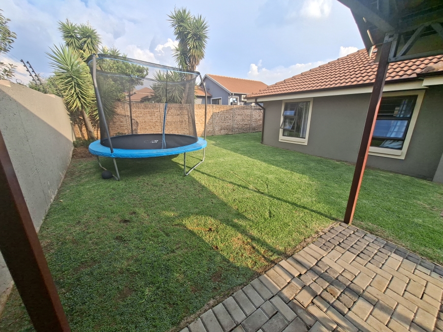 3 Bedroom Property for Sale in Parkrand Gauteng