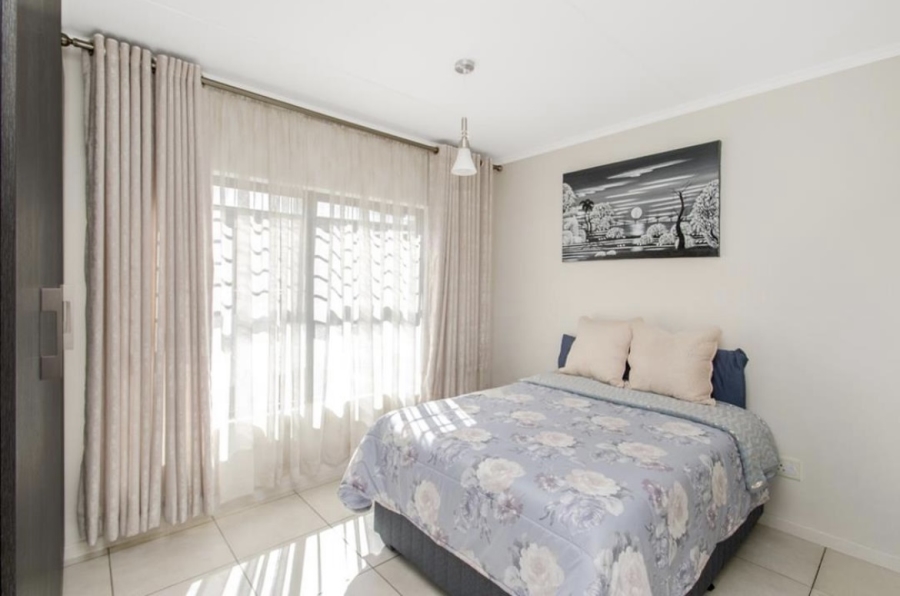 3 Bedroom Property for Sale in Oakdene Gauteng