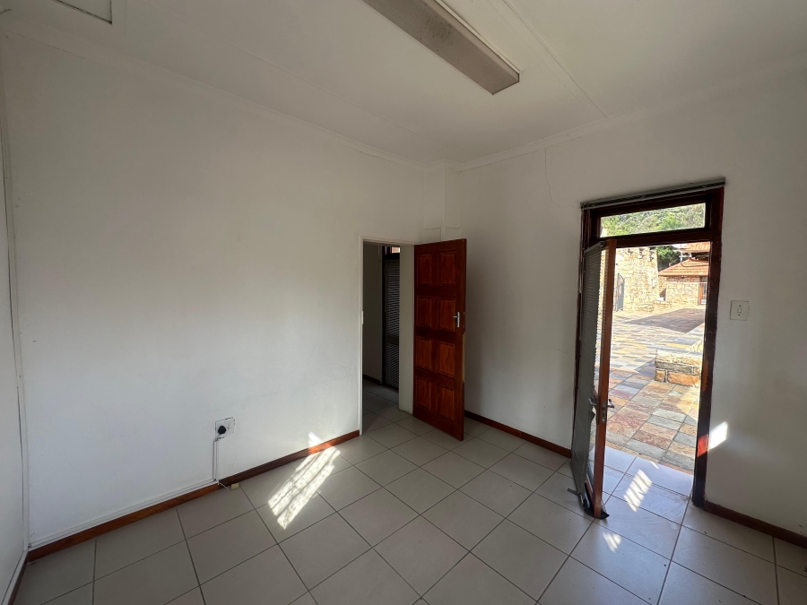 To Let Commercial Property for Rent in Houghton Estate Gauteng