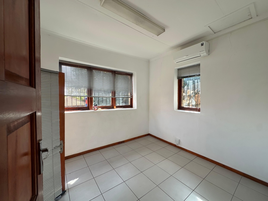To Let Commercial Property for Rent in Houghton Estate Gauteng