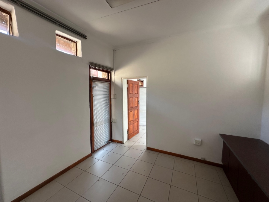 To Let Commercial Property for Rent in Houghton Estate Gauteng