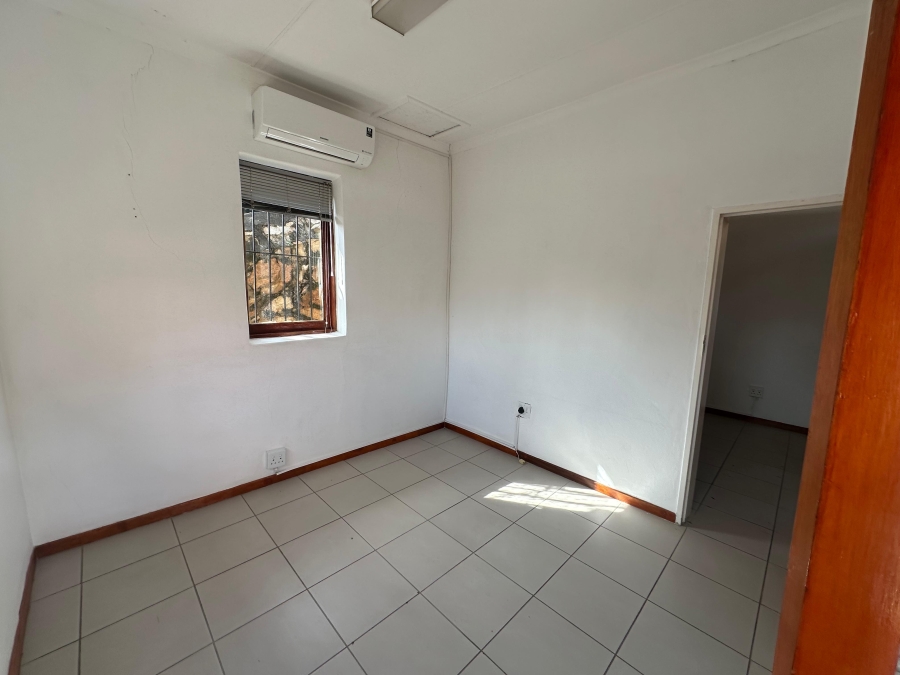 To Let Commercial Property for Rent in Houghton Estate Gauteng