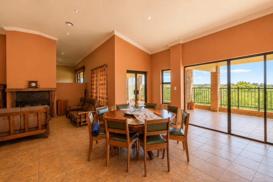5 Bedroom Property for Sale in Cornwall Hill Gauteng