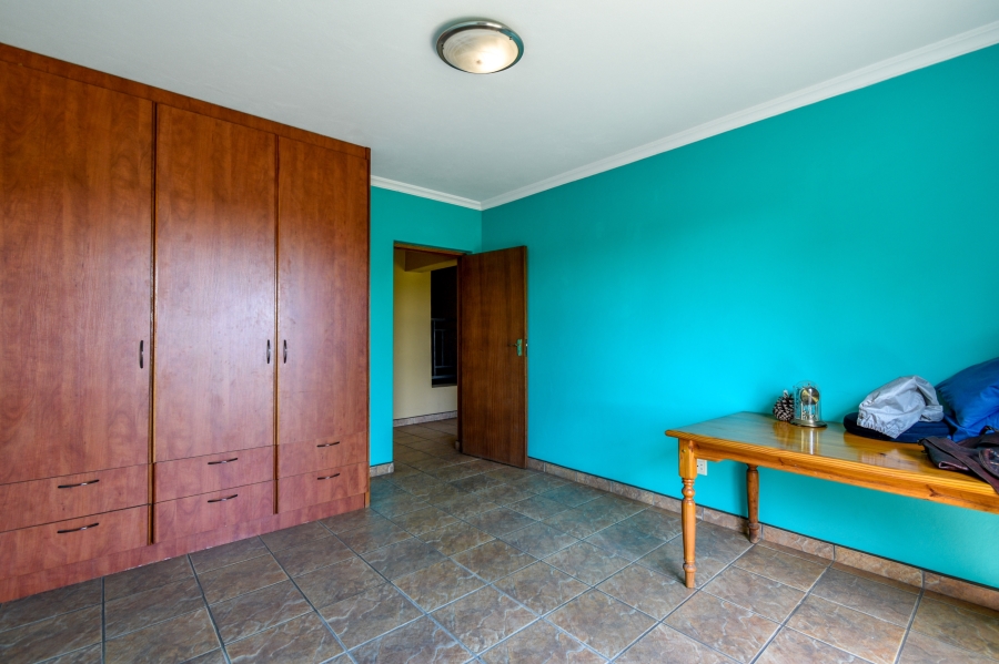 5 Bedroom Property for Sale in Cornwall Hill Gauteng