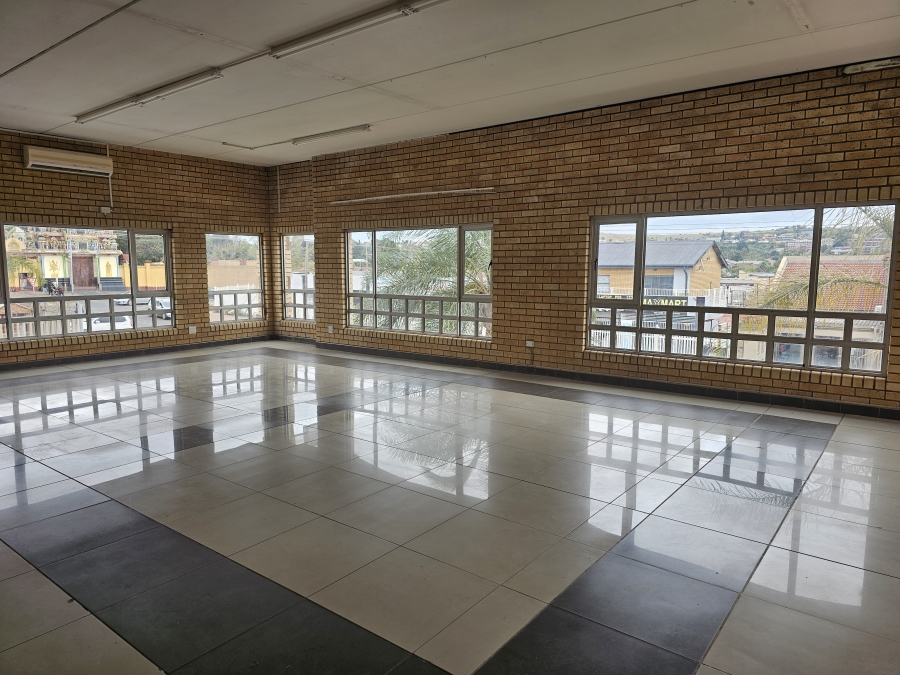 To Let Commercial Property for Rent in Laudium Gauteng