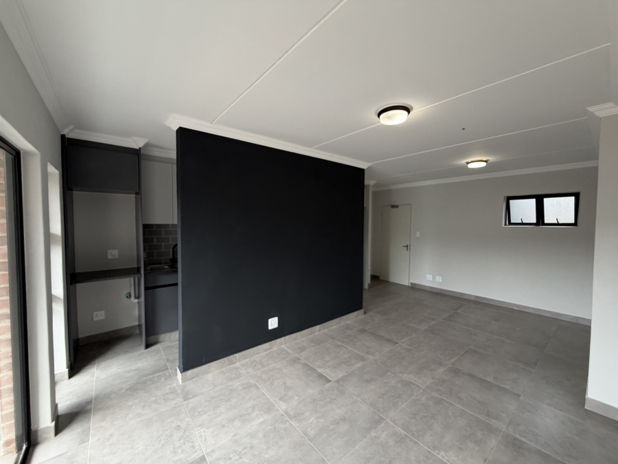 To Let 2 Bedroom Property for Rent in Moregloed Gauteng