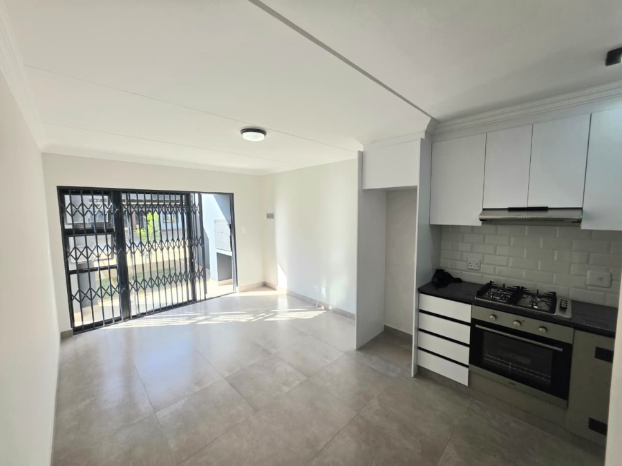To Let 2 Bedroom Property for Rent in Moregloed Gauteng