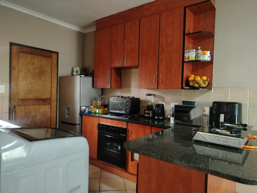 3 Bedroom Property for Sale in Elspark Gauteng