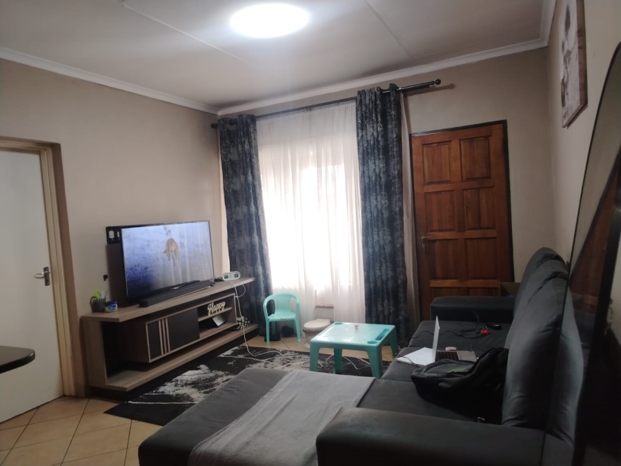 3 Bedroom Property for Sale in Elspark Gauteng