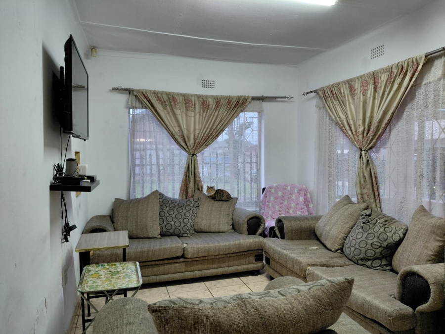 5 Bedroom Property for Sale in Actonville Gauteng
