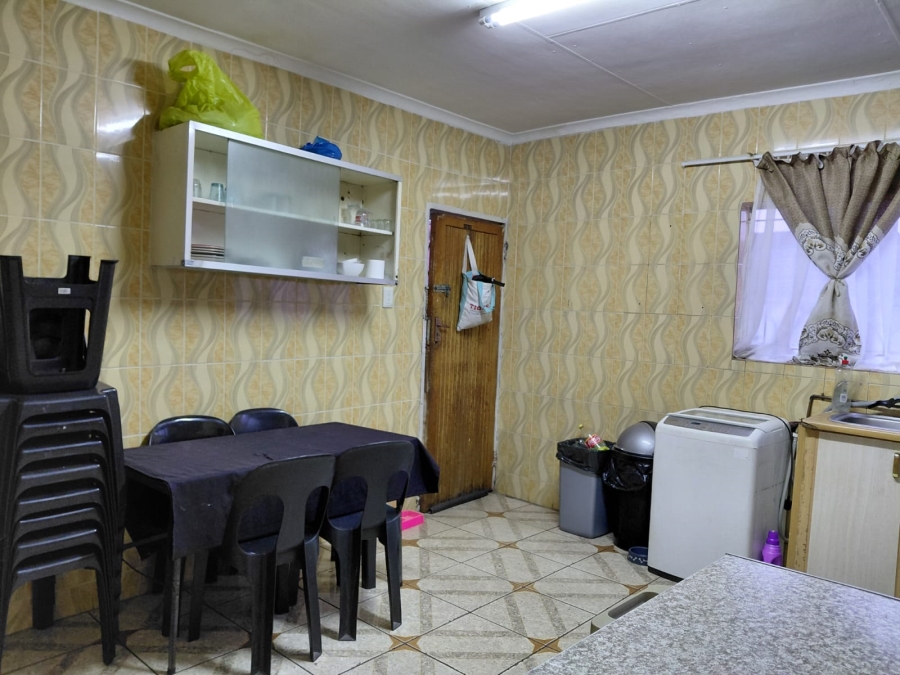 5 Bedroom Property for Sale in Actonville Gauteng
