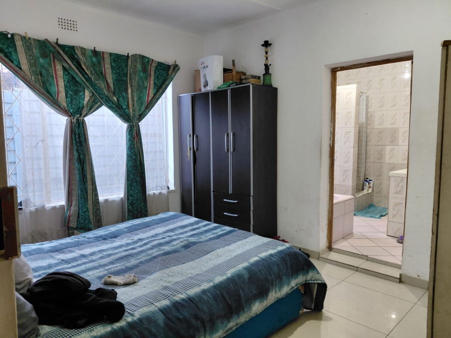 5 Bedroom Property for Sale in Actonville Gauteng