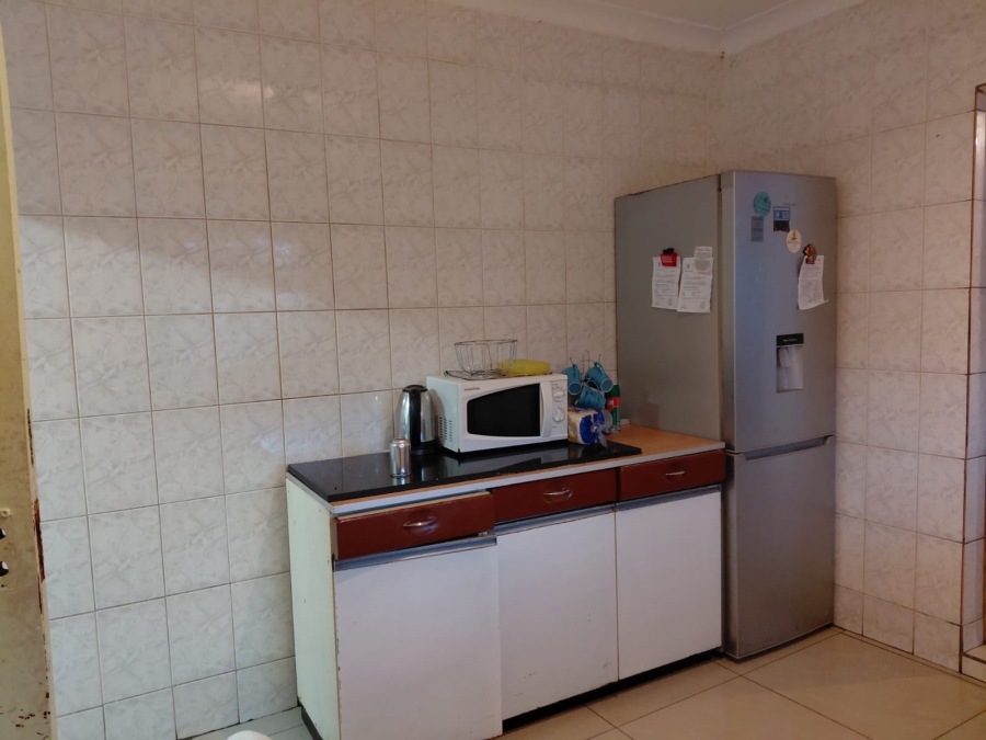 5 Bedroom Property for Sale in Actonville Gauteng
