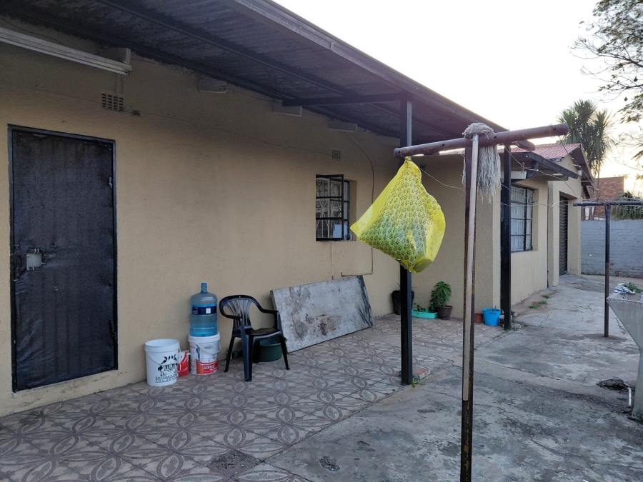 5 Bedroom Property for Sale in Actonville Gauteng