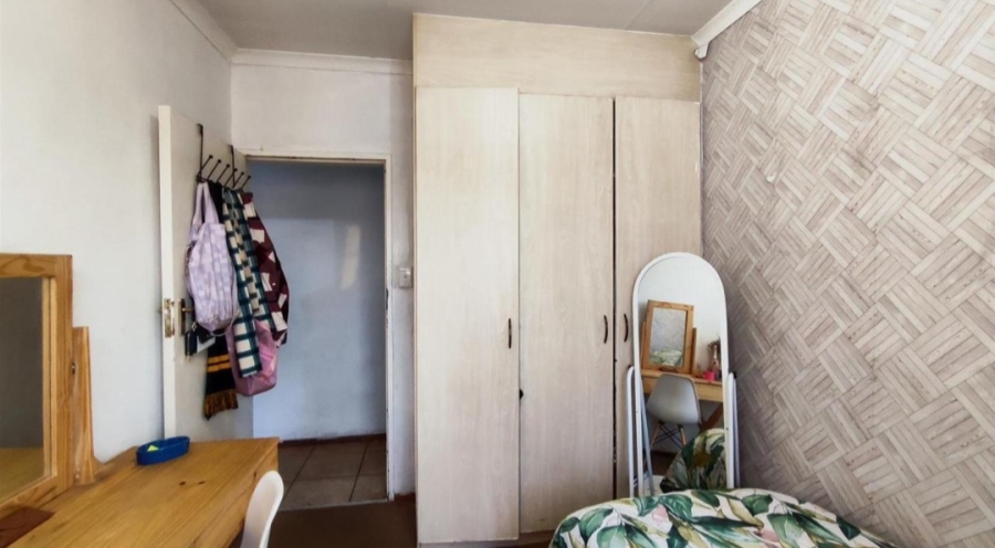 3 Bedroom Property for Sale in Glen Marais Gauteng