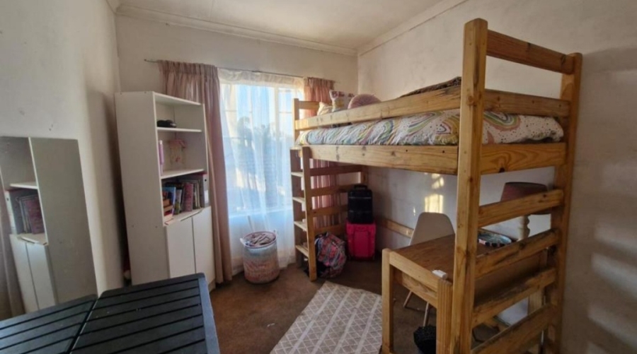 3 Bedroom Property for Sale in Glen Marais Gauteng