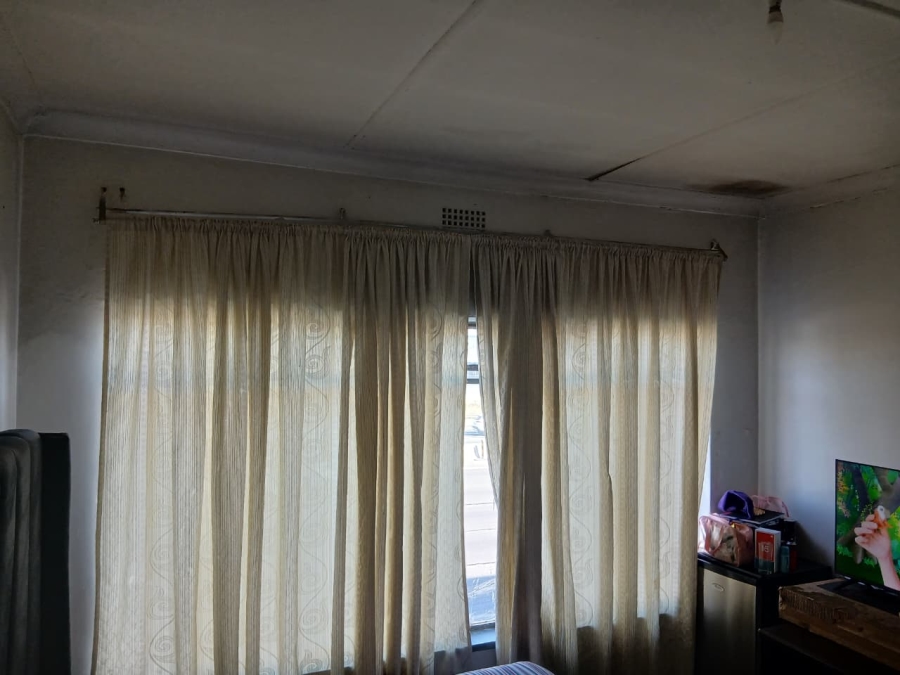 2 Bedroom Property for Sale in Wychwood Gauteng