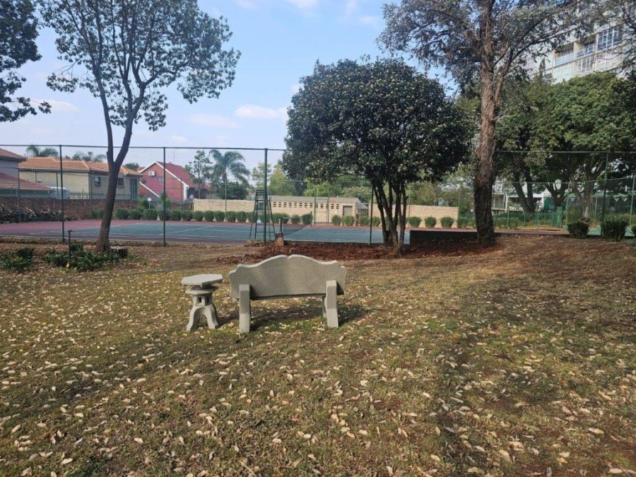 To Let 1 Bedroom Property for Rent in Bedfordview Gauteng