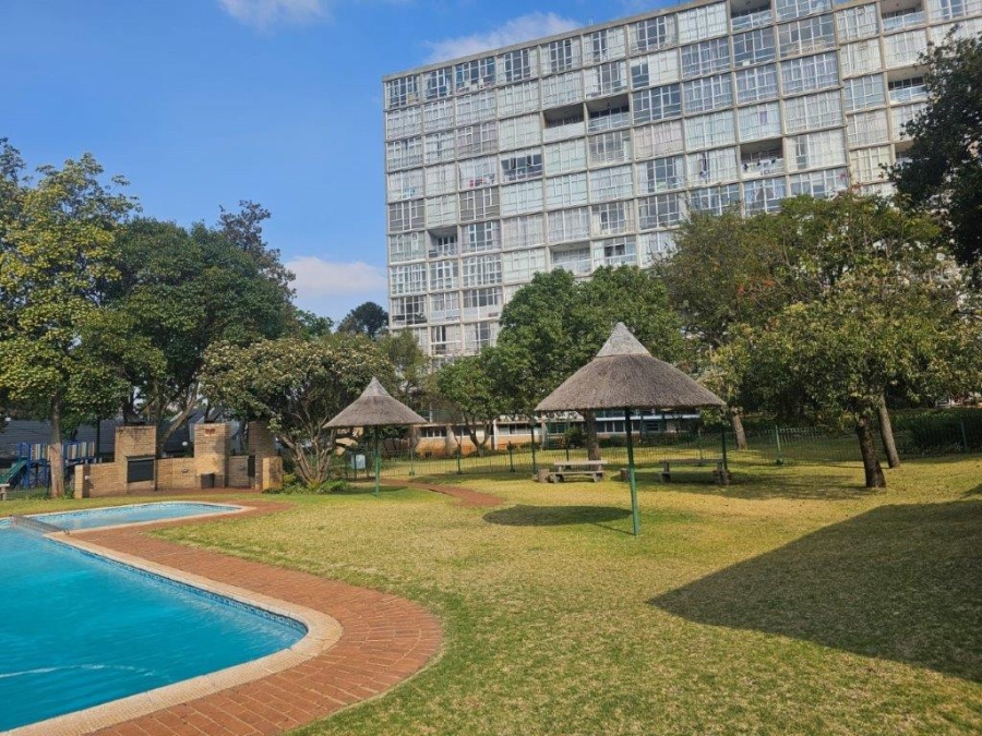 To Let 1 Bedroom Property for Rent in Bedfordview Gauteng