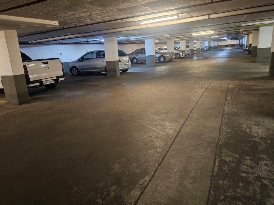 To Let 1 Bedroom Property for Rent in Bedfordview Gauteng