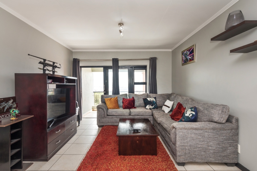 2 Bedroom Property for Sale in Greenstone Hill Gauteng