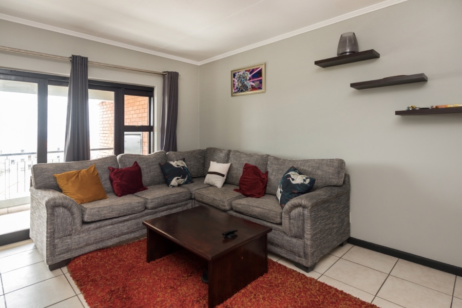 2 Bedroom Property for Sale in Greenstone Hill Gauteng