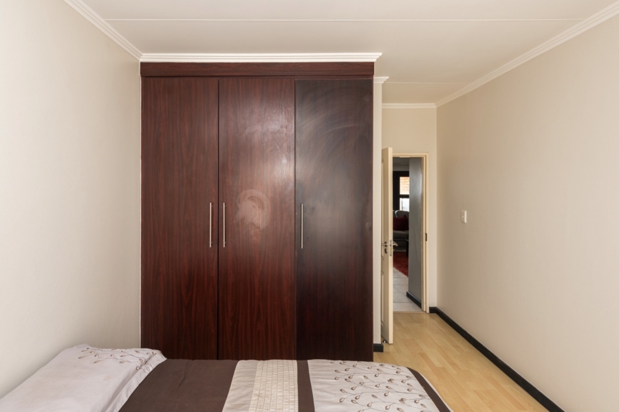 2 Bedroom Property for Sale in Greenstone Hill Gauteng