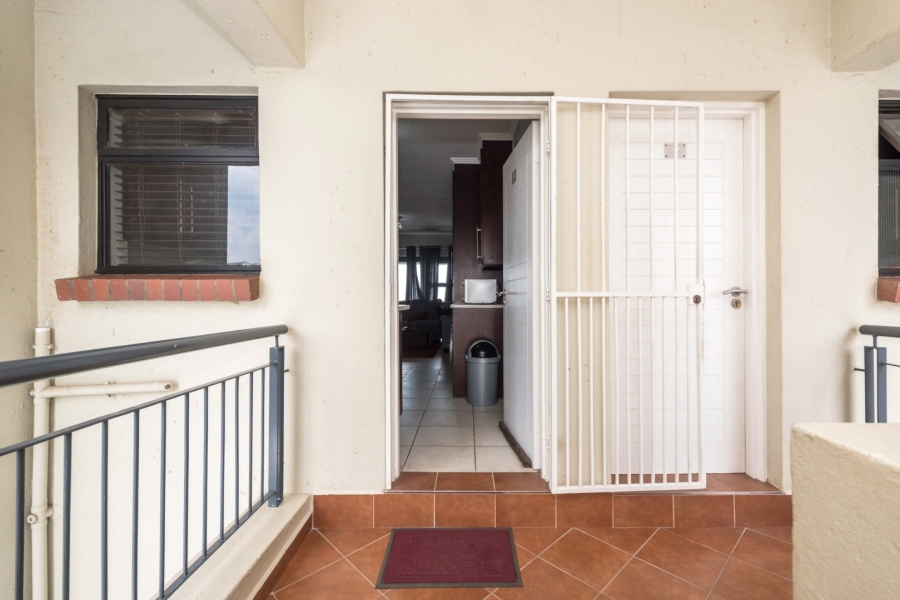 2 Bedroom Property for Sale in Greenstone Hill Gauteng