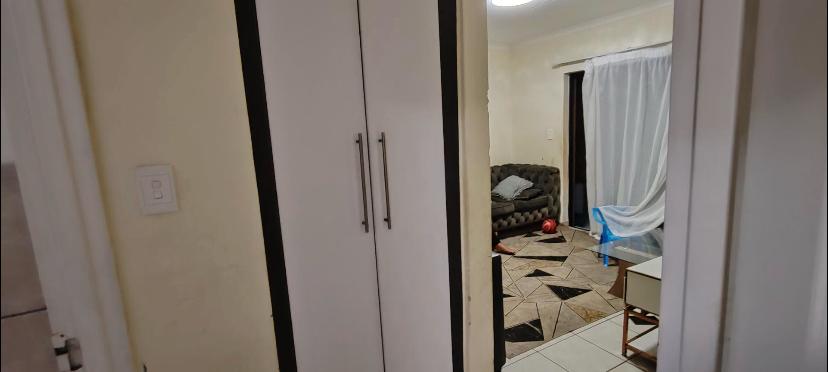 2 Bedroom Property for Sale in Crystal Park Gauteng