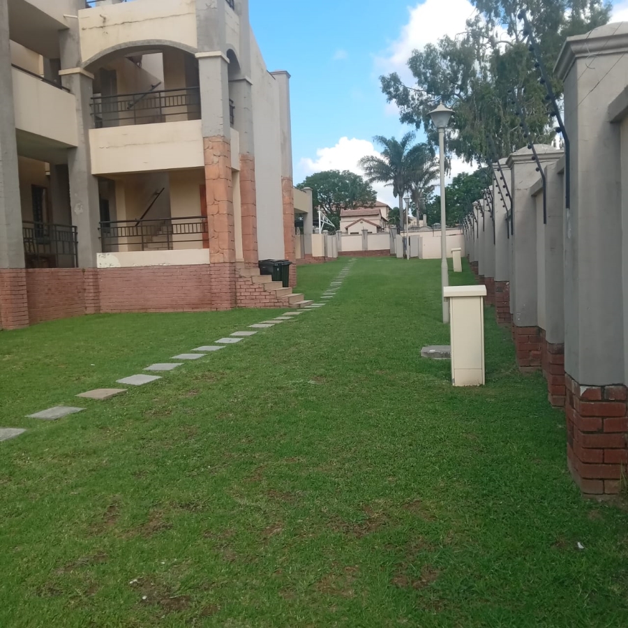 2 Bedroom Property for Sale in Halfway Gardens Gauteng