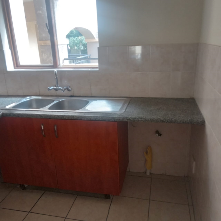 2 Bedroom Property for Sale in Halfway Gardens Gauteng