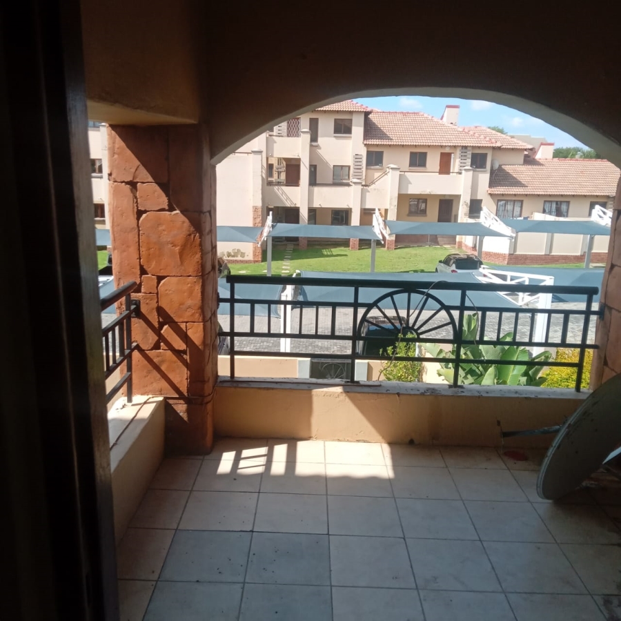 2 Bedroom Property for Sale in Halfway Gardens Gauteng