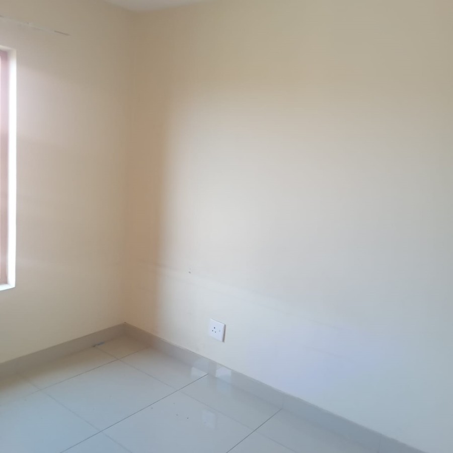 2 Bedroom Property for Sale in Halfway Gardens Gauteng