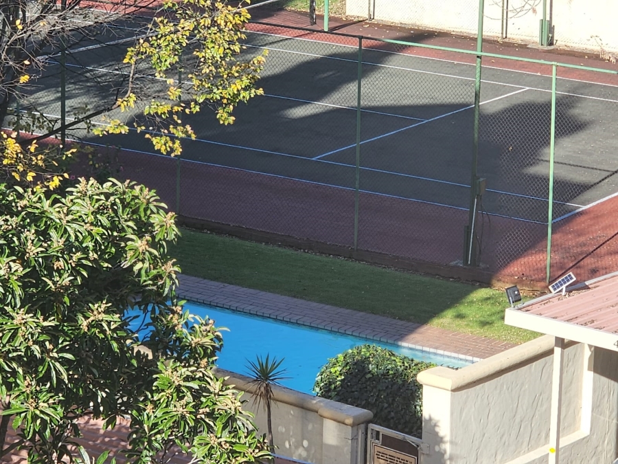 To Let 2 Bedroom Property for Rent in River Club Gauteng