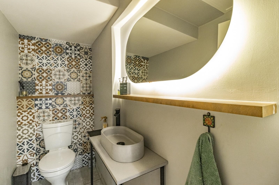 4 Bedroom Property for Sale in Sharonlea Gauteng